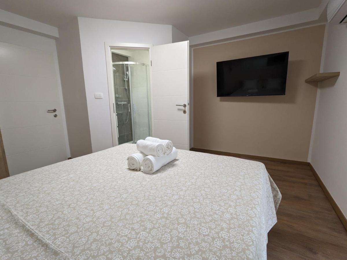 Olea Apartments Piran Bagian luar foto